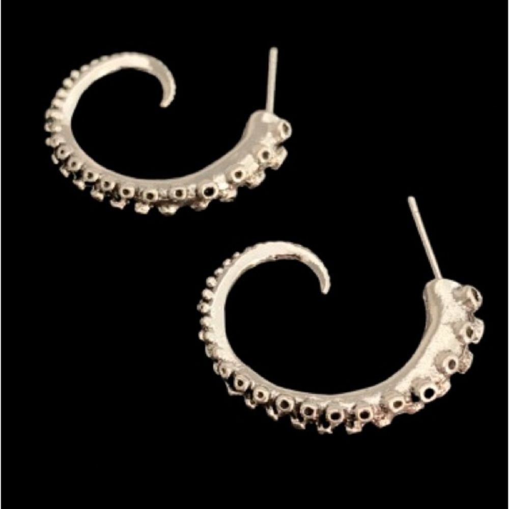 Octopus Squid Tentacle Earrings - Kraken Marine Hoops in Silver Tone